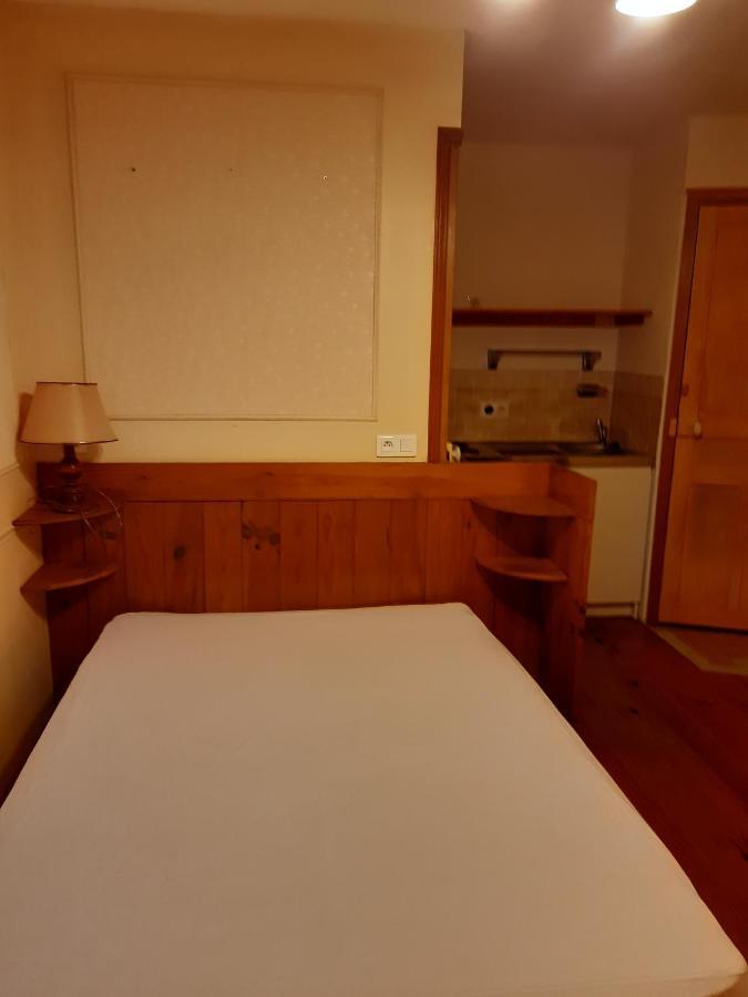 Chambres D'Hotes Sur La Courtine De Coucy Luaran gambar